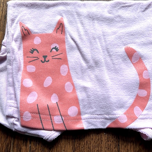 Carter’s Mix and Match PJ Set size 4T - Picture 12 of 13